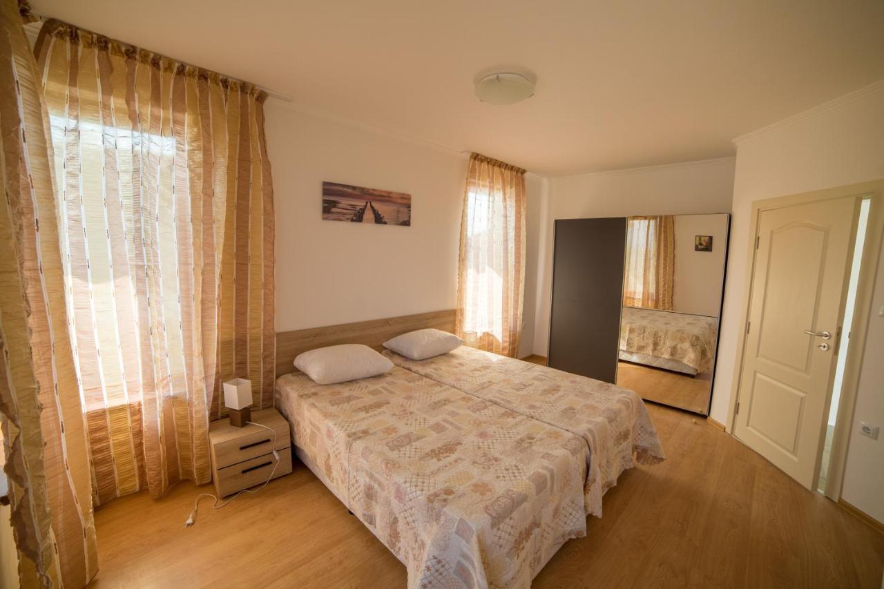 Villas In Complex Trakiyskiy Bryag Lozenec Exteriér fotografie